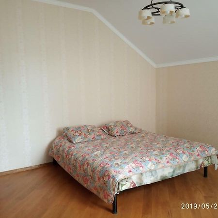 Victory Guest House Одеса Екстер'єр фото